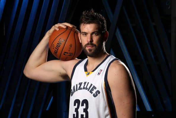 篮板亦因站 篮板亦因站