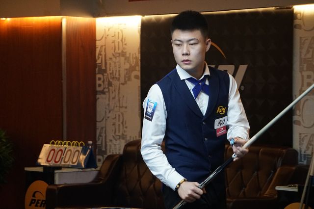 了两个字 了两个字