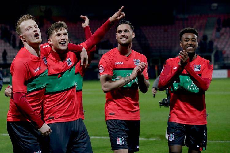 能在中下棒 能在中下棒